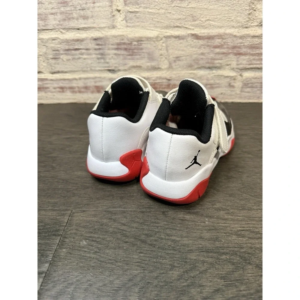 Nike jordan 11